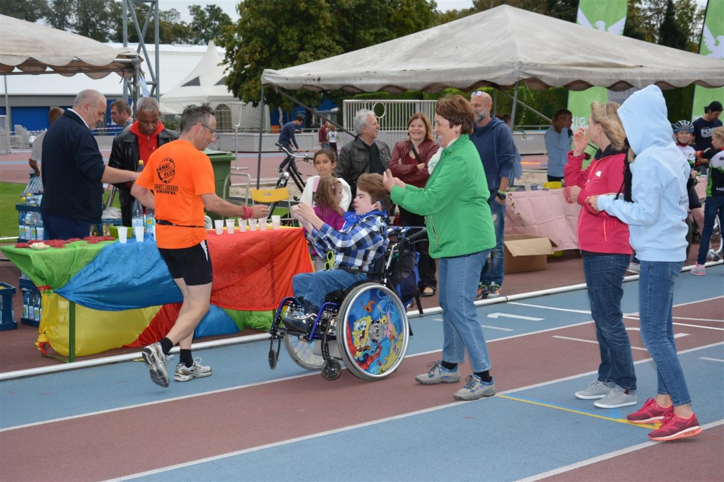 Sterntaler SPENDENLAUF 2015 im MTG Stadion