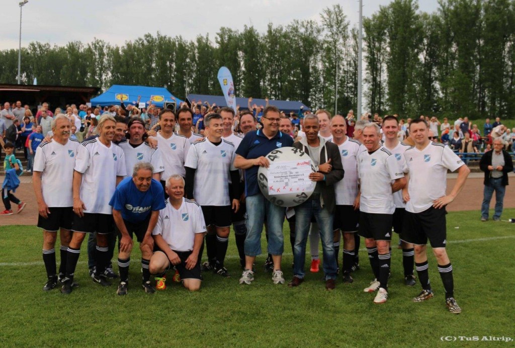Lotto 11 und TUS Altrip begeistern Besucher und Kinderhospiz mit Rekordspiel