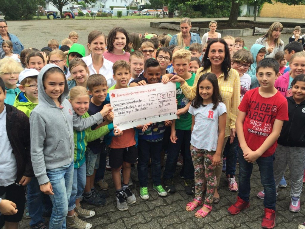Lauftag der Hainbuchenschule Hagenbach zu Gunsten der Sterntaler-Kinder
