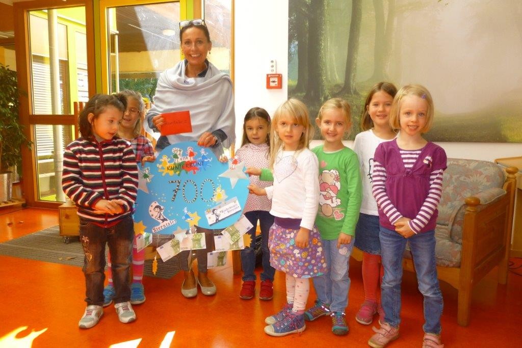 Kommunale Kindertagesstätte Kunterbunt spendet ans Kinderhospiz Sterntaler