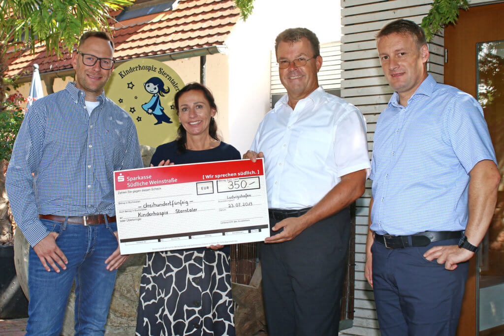 Kriminaldirektion Ludwigshafen besucht Kinderhospiz Sterntaler