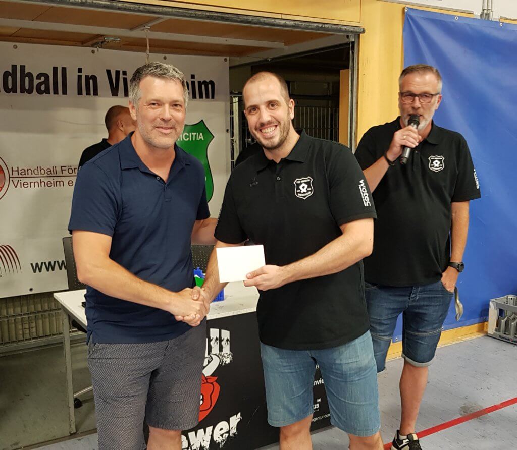 Viernheimer Handballabteilung gedenkt einem großen Sportler – Spende an Kinderhospiz Sterntaler e.V.