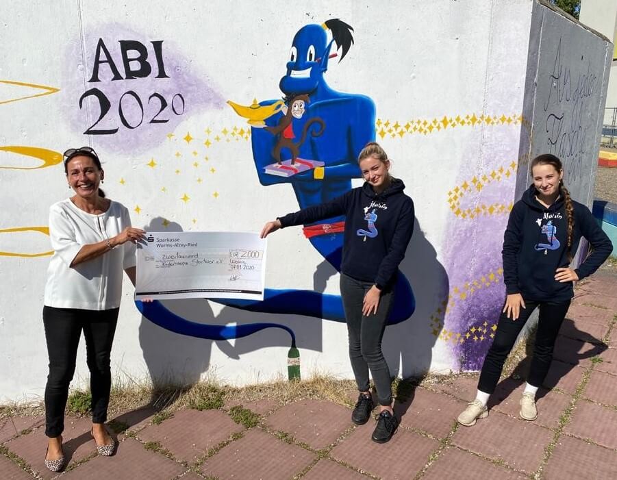 Abiturientenjahrgang 2020 der Nelly-Sachs IGS spendet an Sterntaler