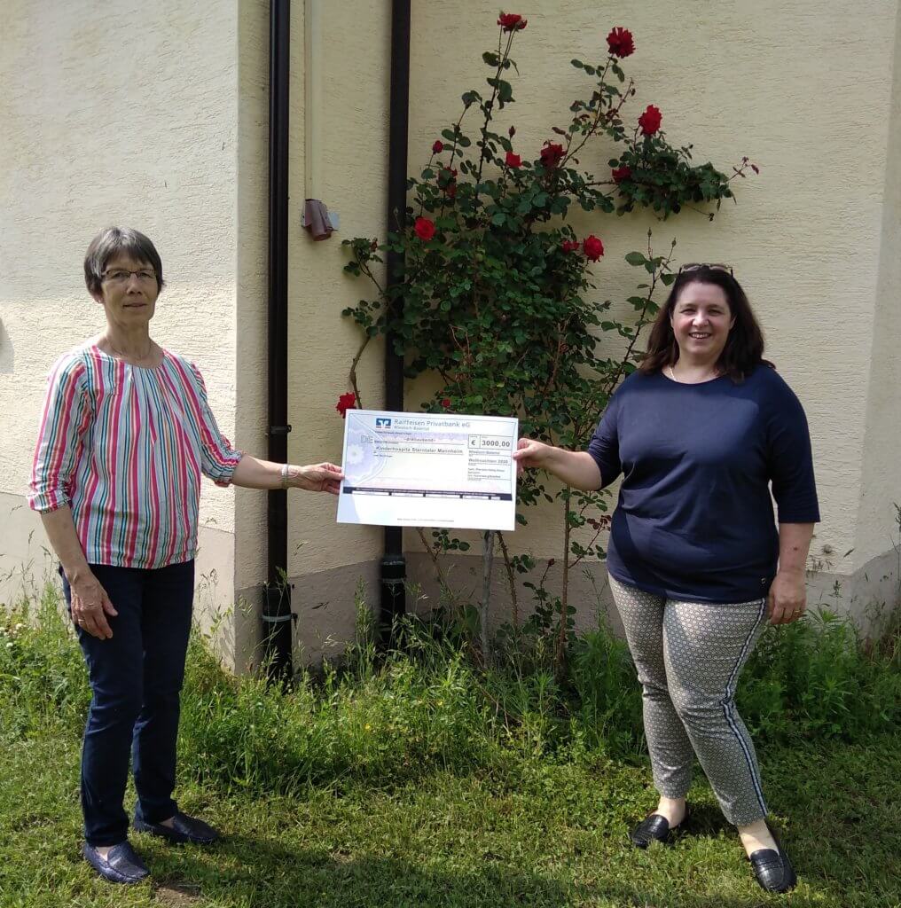 „Forum älterwerden“ übergibt Spende an Kinderhospiz Sterntaler