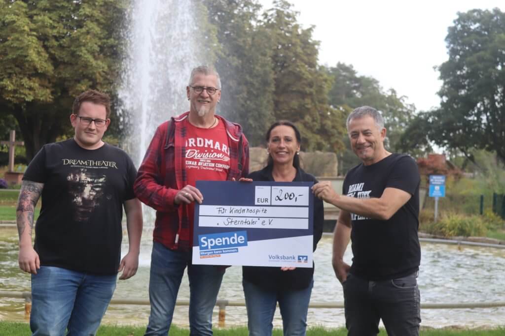MEUTE NEUSCHLOSS: Spende an Kinderhospiz Sterntaler dank „Rock im Schlosshof” Peter Gutschalk mögli