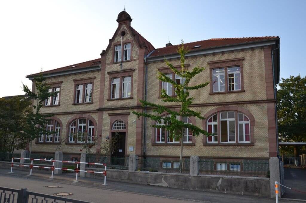 Sepp-Herberger-Grundschule: „Kinder laufen für Kinder“