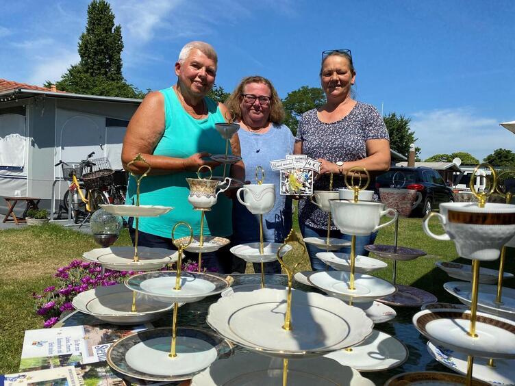 Das hilfsbereite Trio vom Campingplatz