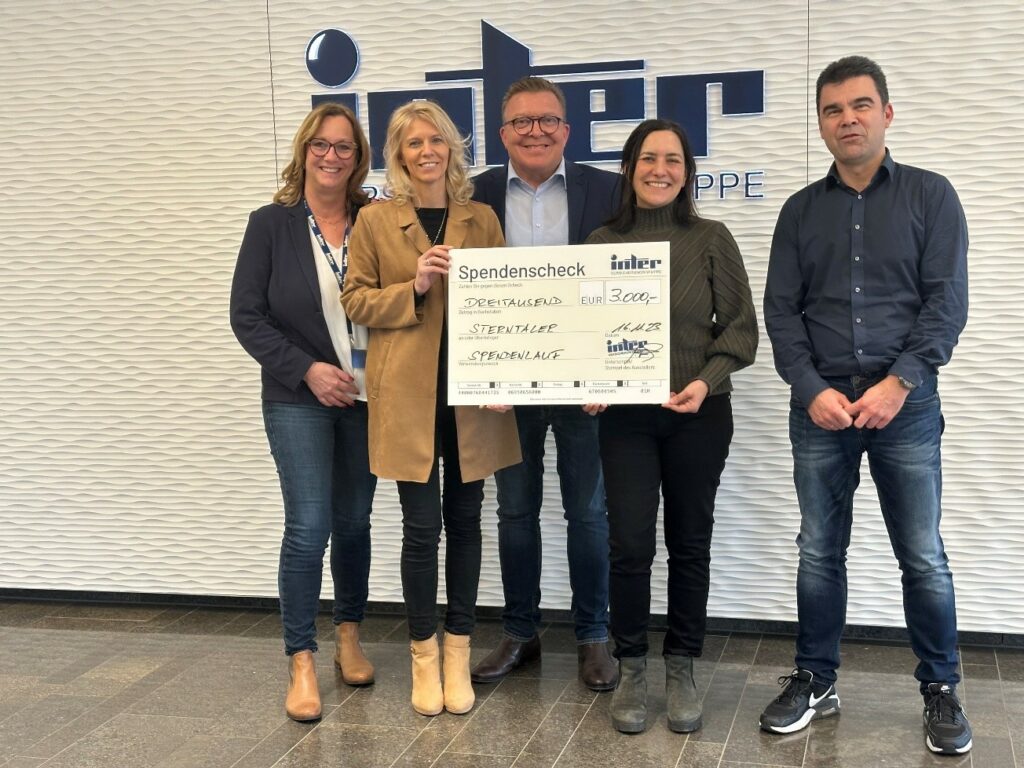 Inter übergibt Spende an Sterntaler