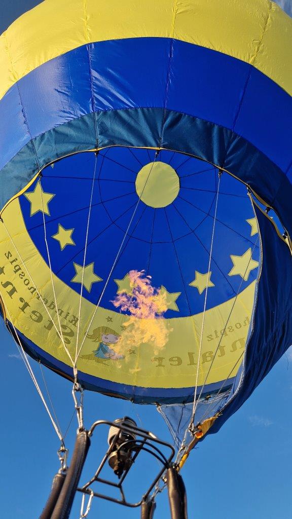 Ein „himmlisches“ Spendenprojekt – Modellballon Kinderhospiz Sterntaler