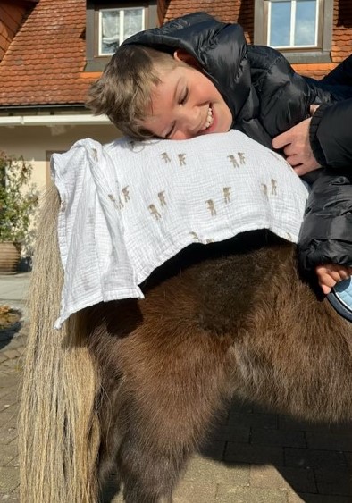 Das Glück der Erde liegt auf dem Rücken der Pferde