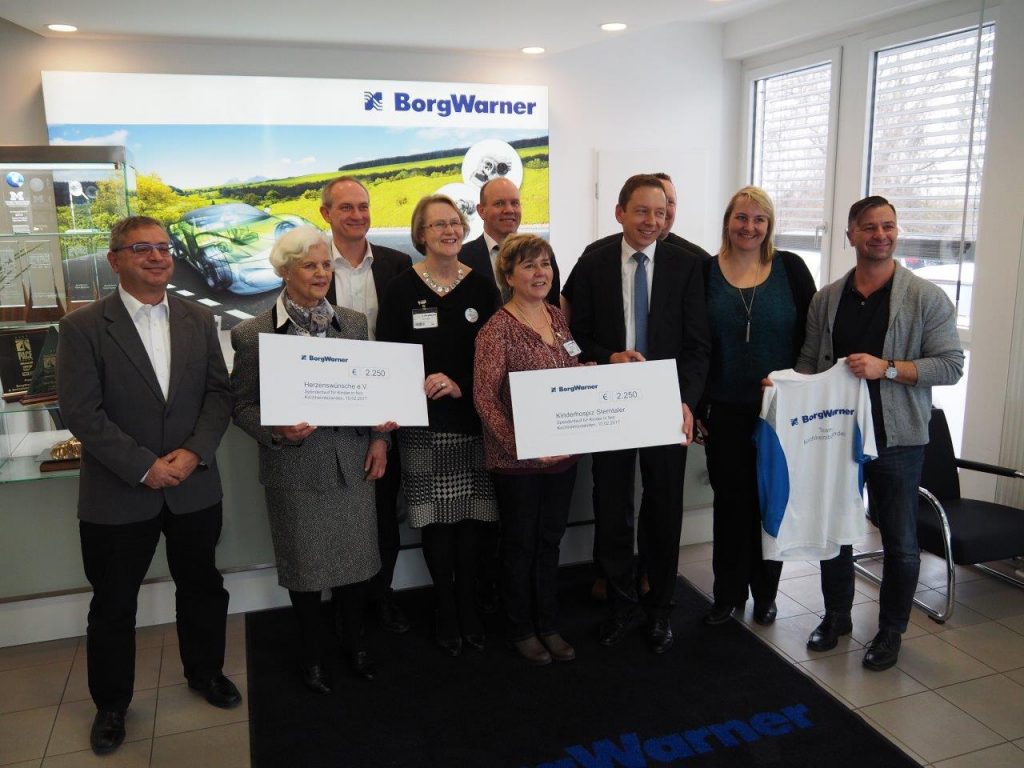 BorgWarner-Mitarbeiter laufen für Kinder um die Welt
