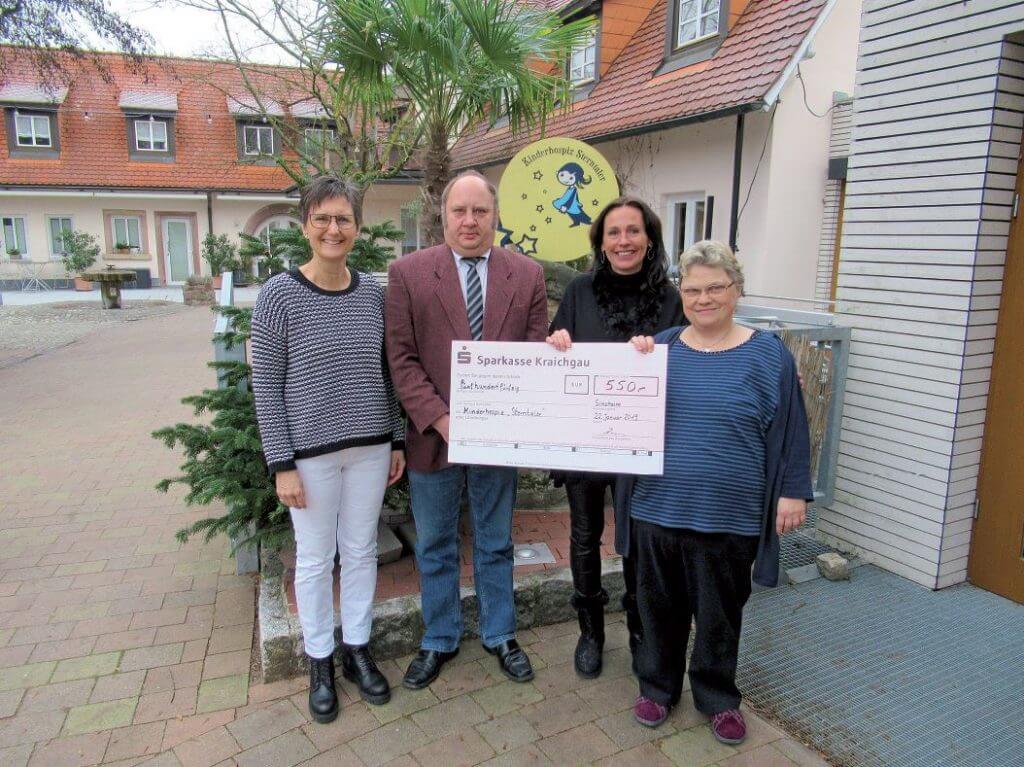 Spendenübergabe aus dem Kraichgau an Kinderhospiz Sterntaler
