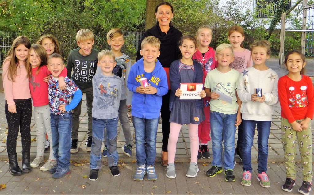 Betreuungsgruppe der Hüttenfeld Seehofschule spendet an Kinderhospiz